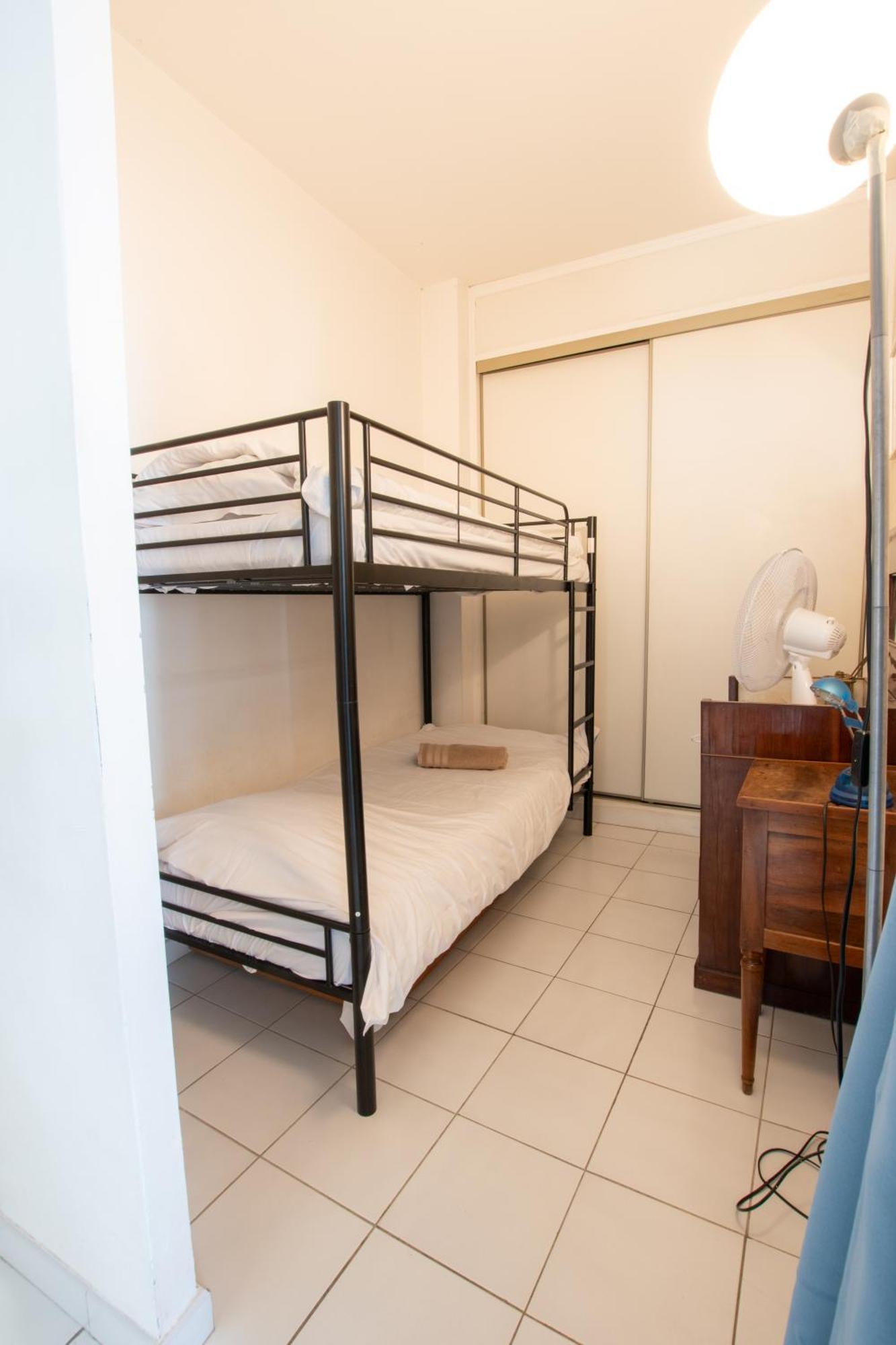 Apartamento Renne - Vue Imprenable Sur Le Rhone Arlés Exterior foto